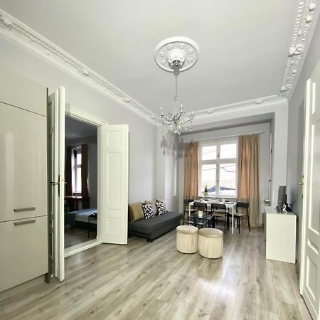 Crystal Sw. Marcin Poznan Apartment Екстериор снимка